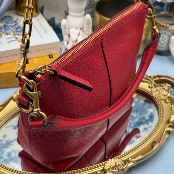 🆕 OROTON 🧿 NWOT Lily Zip Top Leather Crossbody, Red - Picture 5 of 16